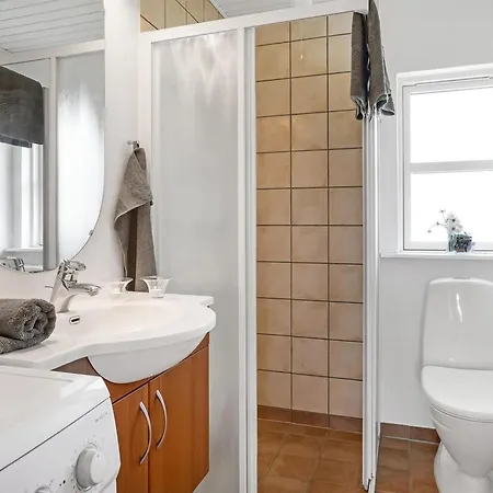 펜션 Troels - 750m From The Sea By Interhome