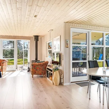 펜션 Troels - 750m From The Sea By Interhome *